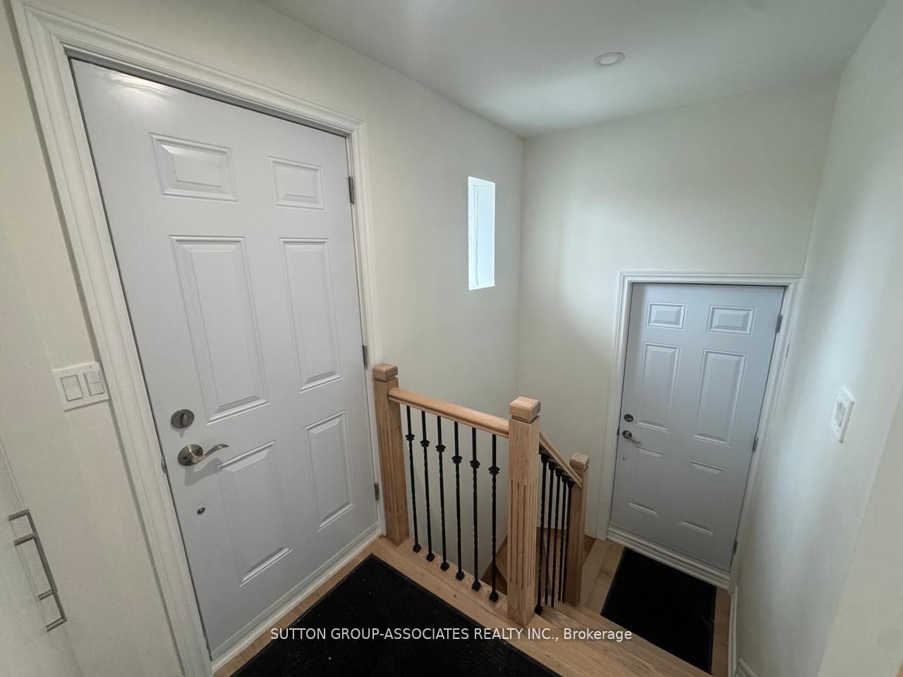 Additional image 2 of 121 Yardley Avenue, Toronto, ON, M4B 2B3