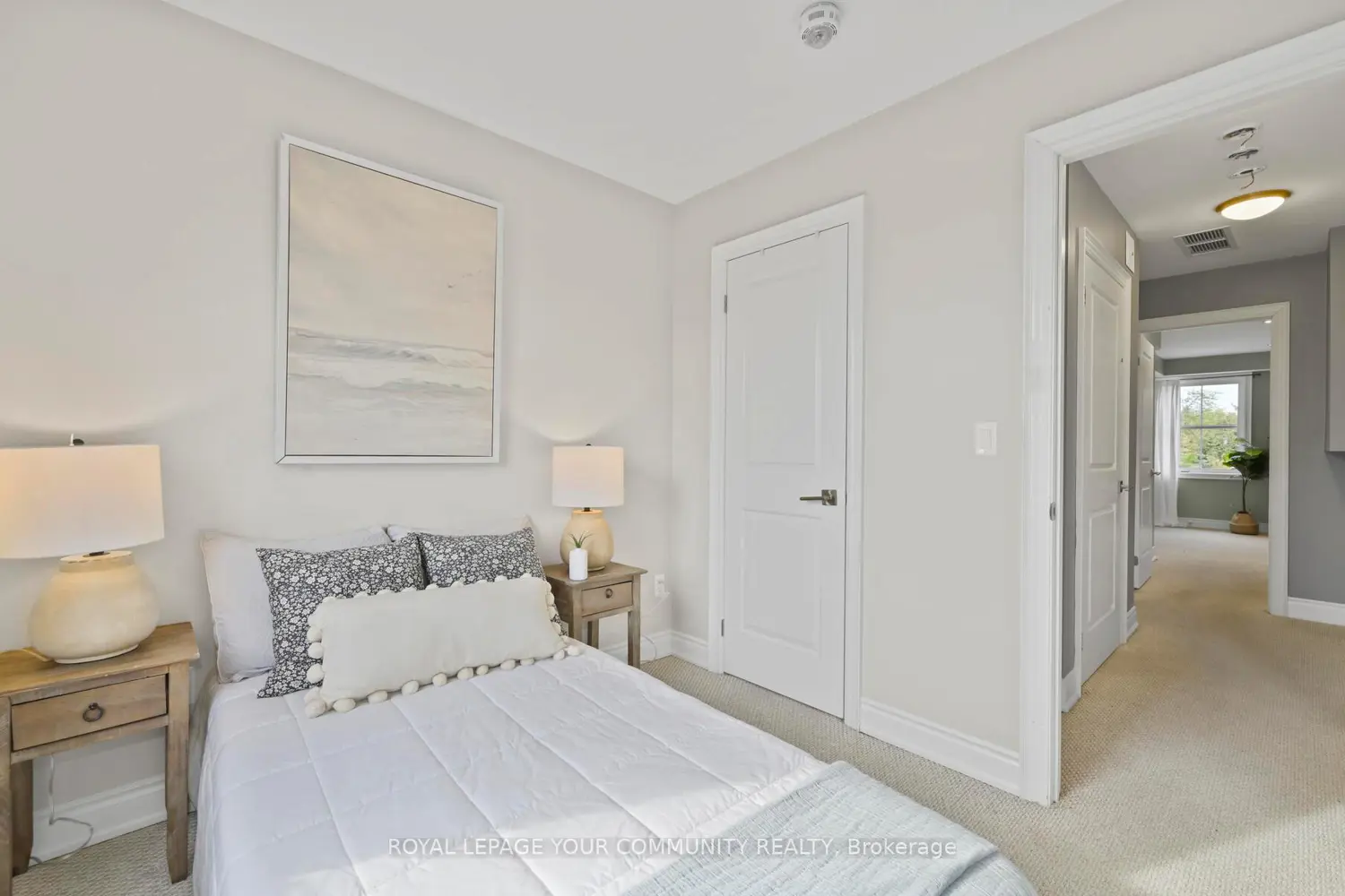 Additional image 11 of 17 Baldwin Street 205