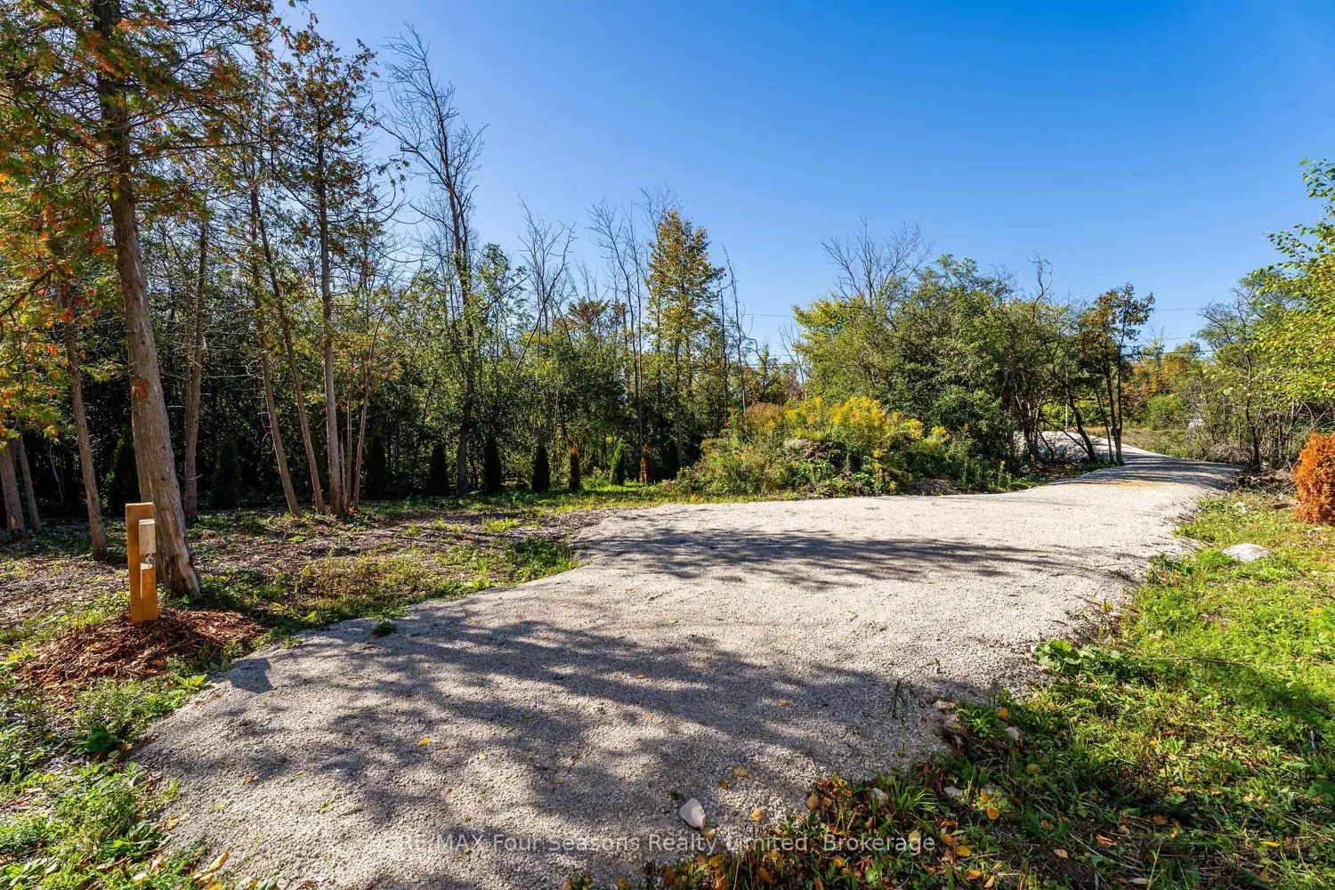 Additional image 6 of 9746 Beachwood Road