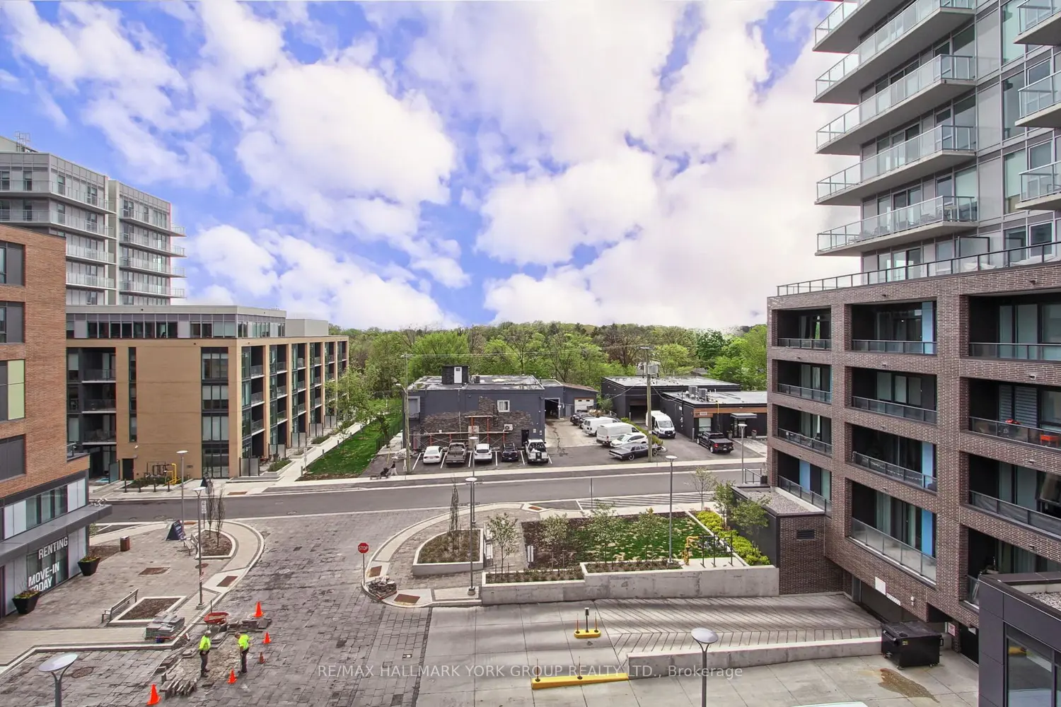 Additional image 18 of 185 Deerfield Road 419