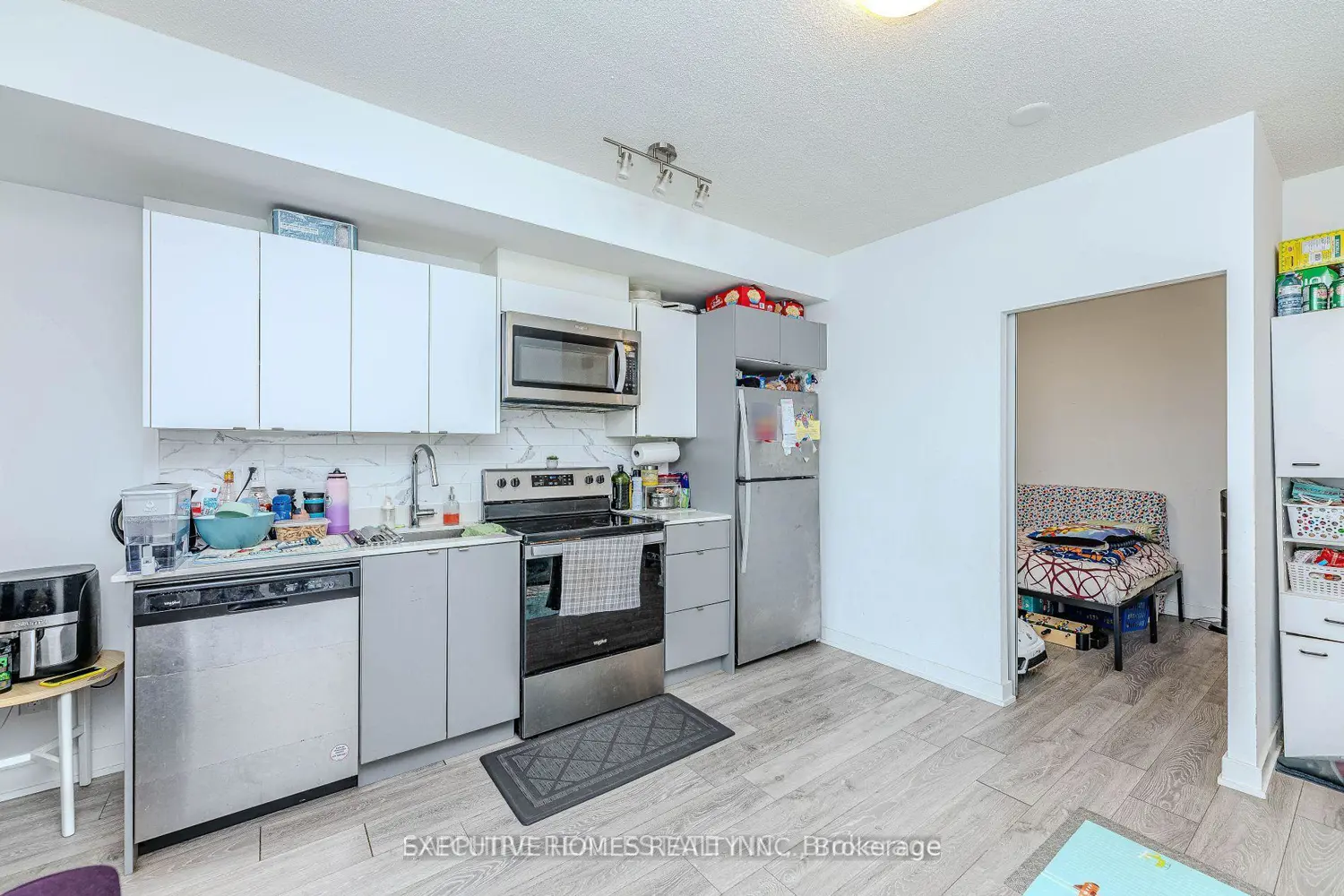 Additional image 4 of 3210 Dakota Common A 712