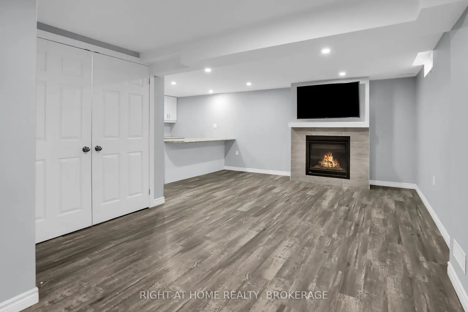 Additional image 9 of 4423 Dennis Avenue