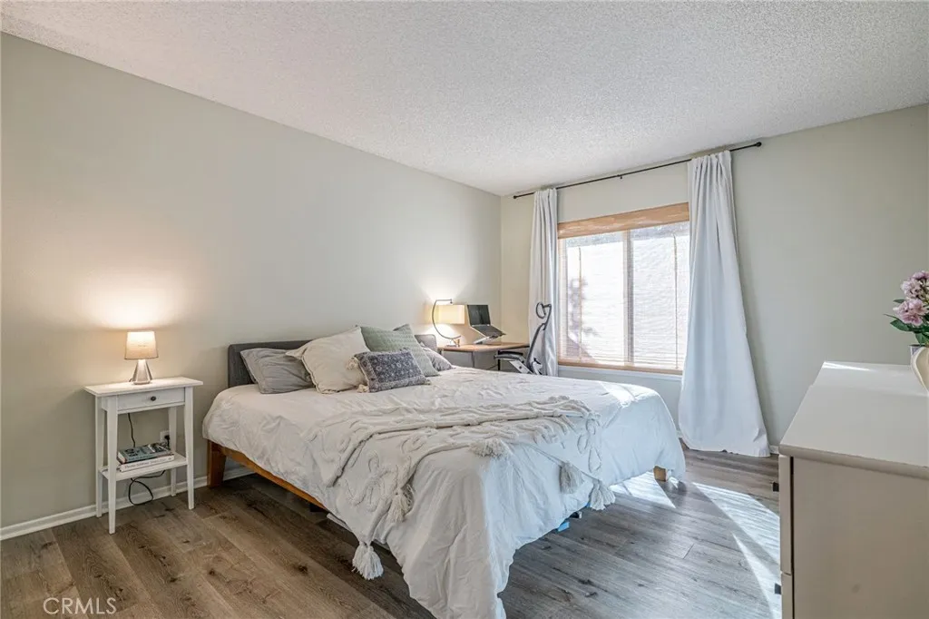 Additional image 39 of 23540 Lampara Dr, Valencia, CA 91355