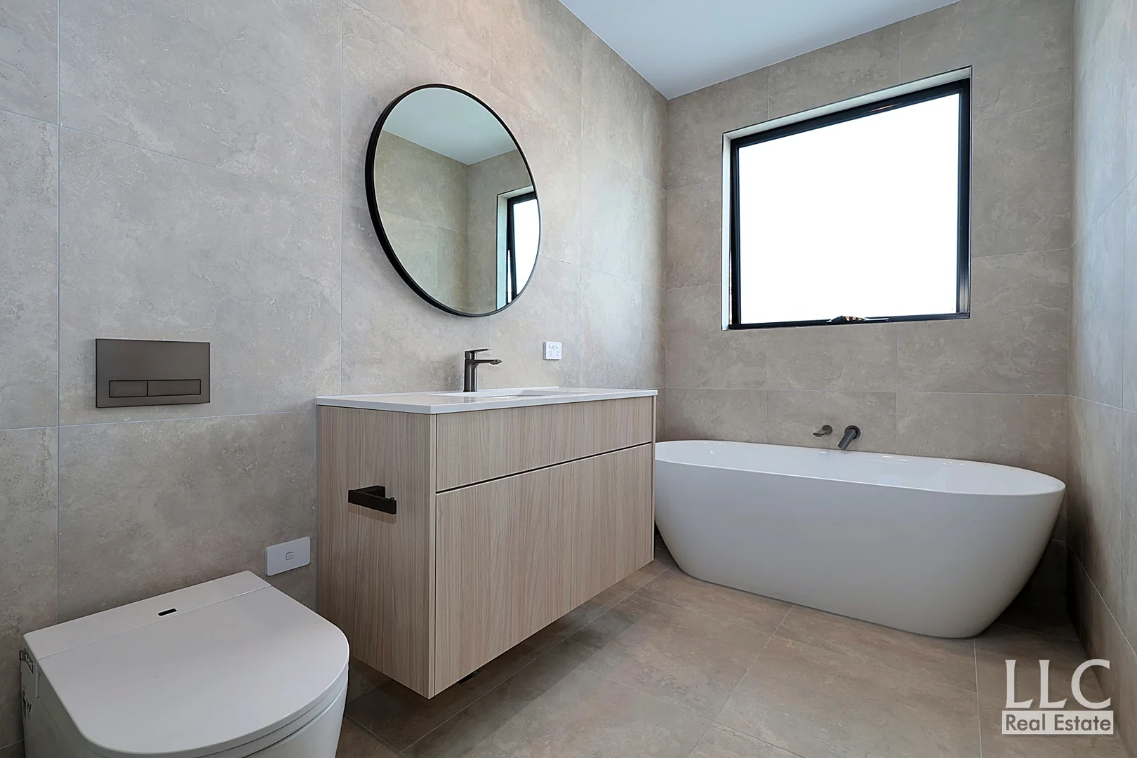 Additional image 7 of 1&2/2 Grail Court, Glen Waverley VIC 3150