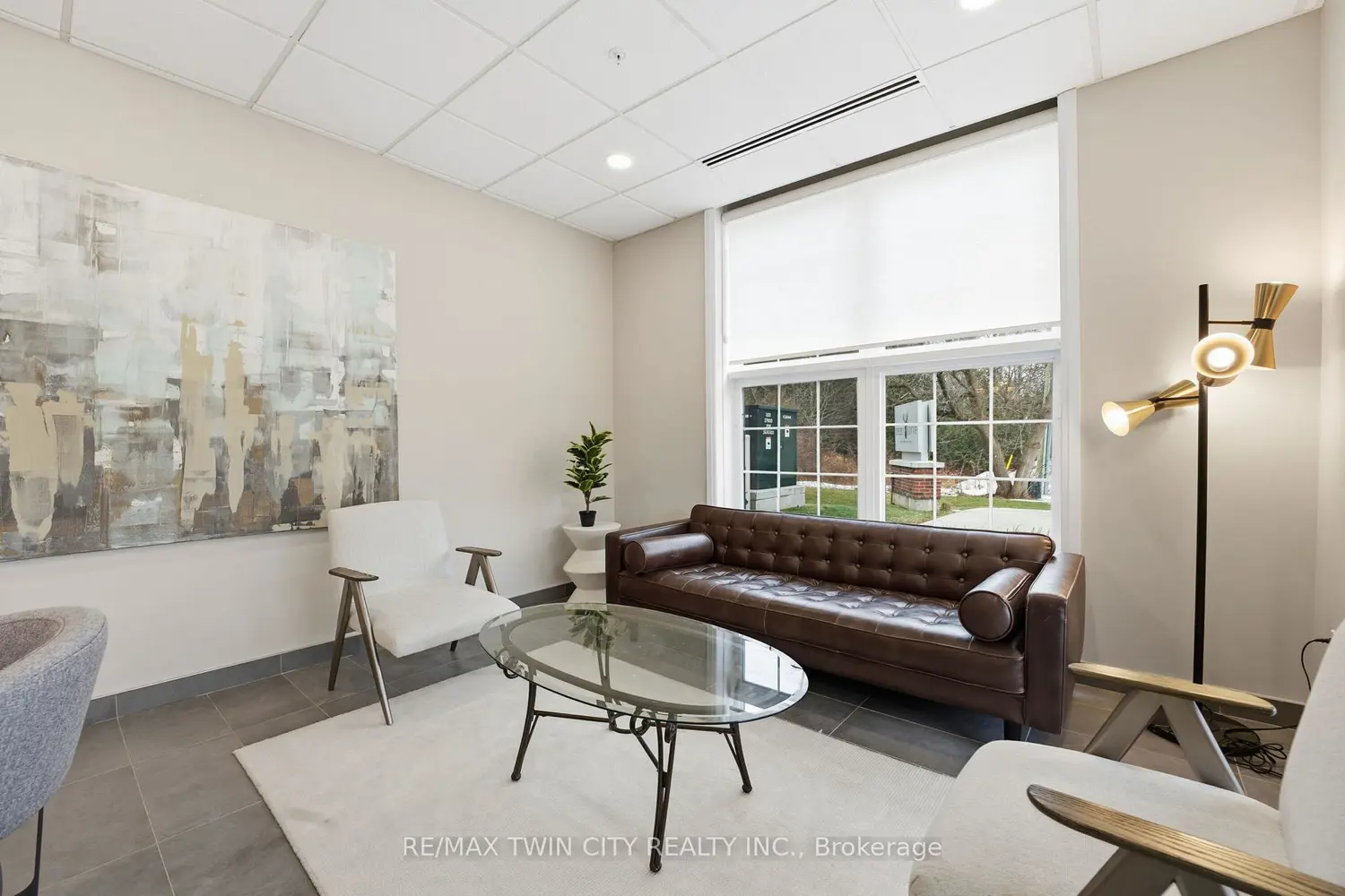 Additional image 12 of 88 Gibson Street 307