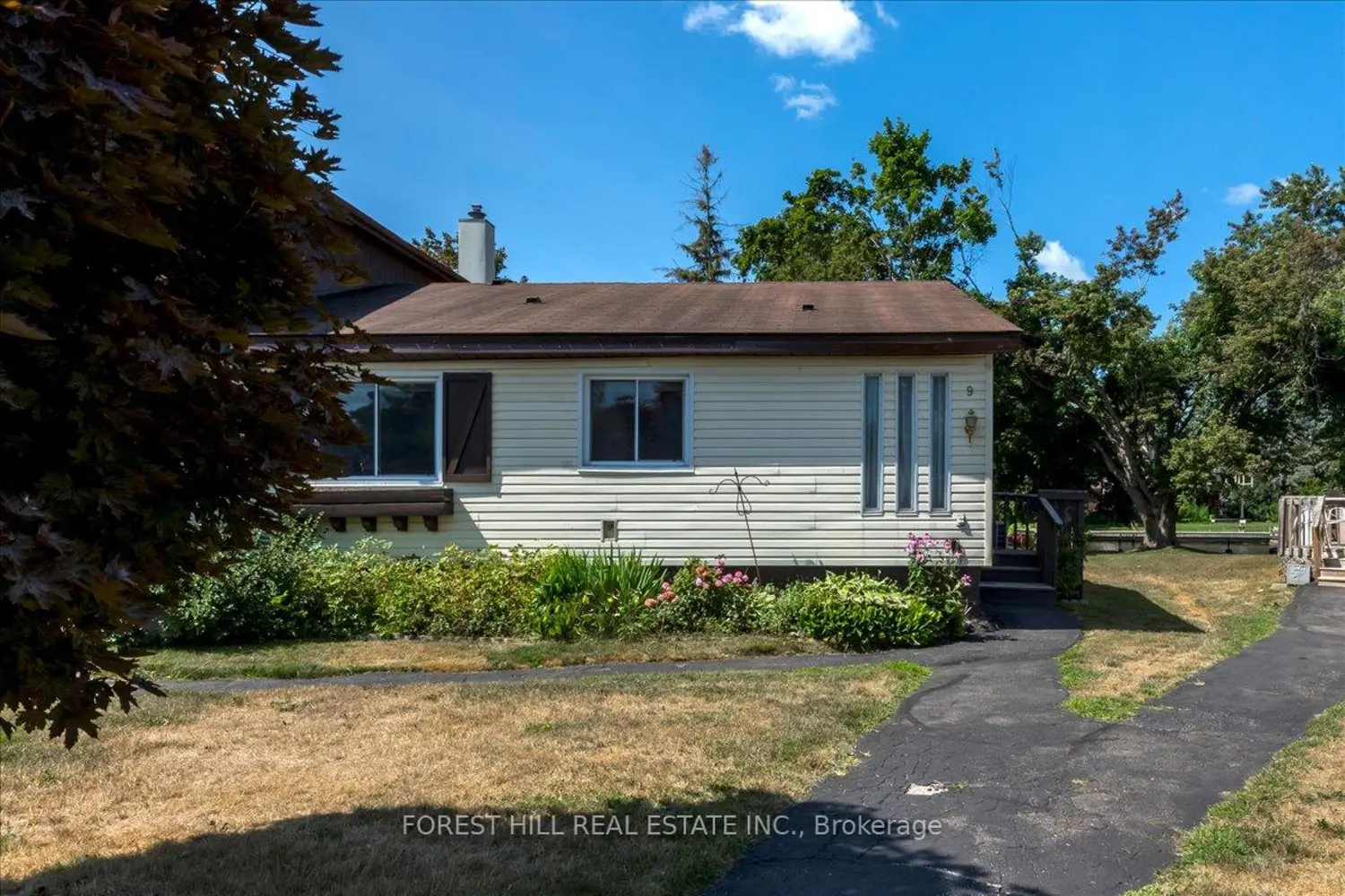 Additional image 16 of 70 Laguna Parkway 9