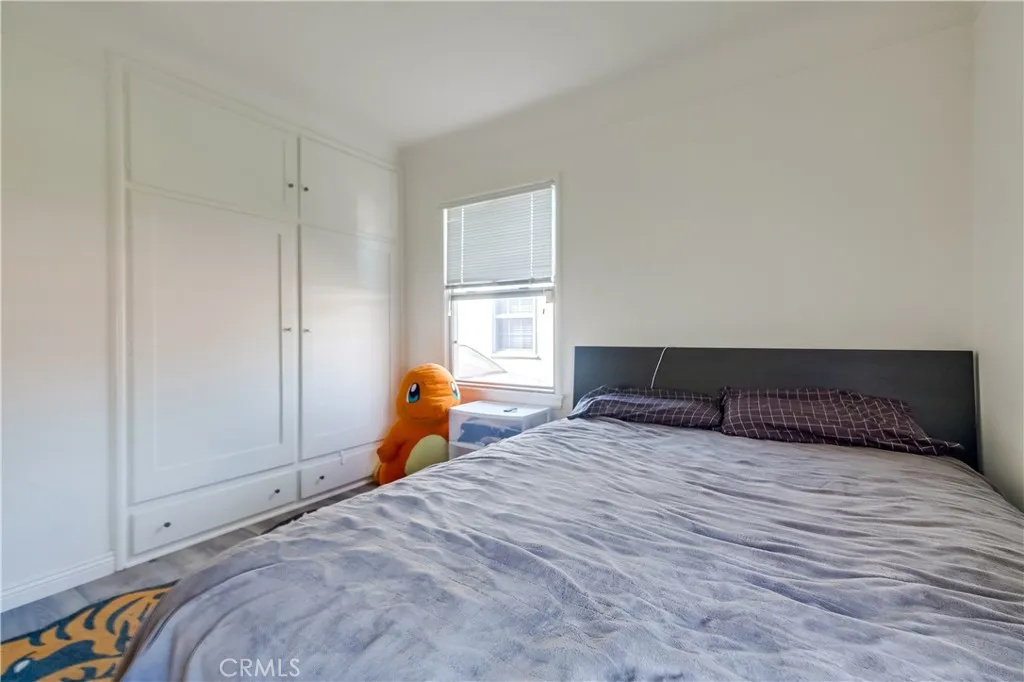 Additional image 31 of 2709 E Van Buren St, Long Beach, CA 90810