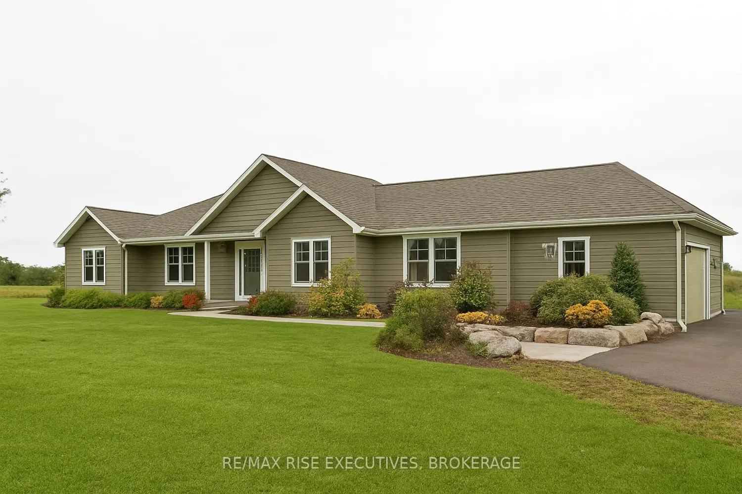 281 Gilead Road photo 2