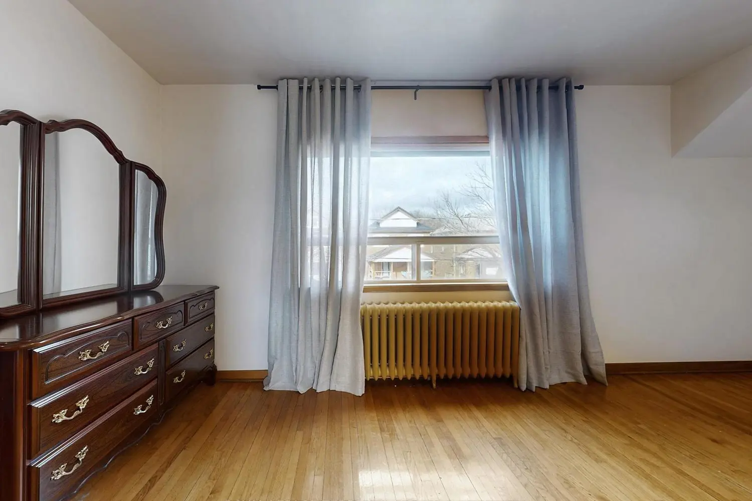 Additional image 9 of 371 Strathmore Boulevard