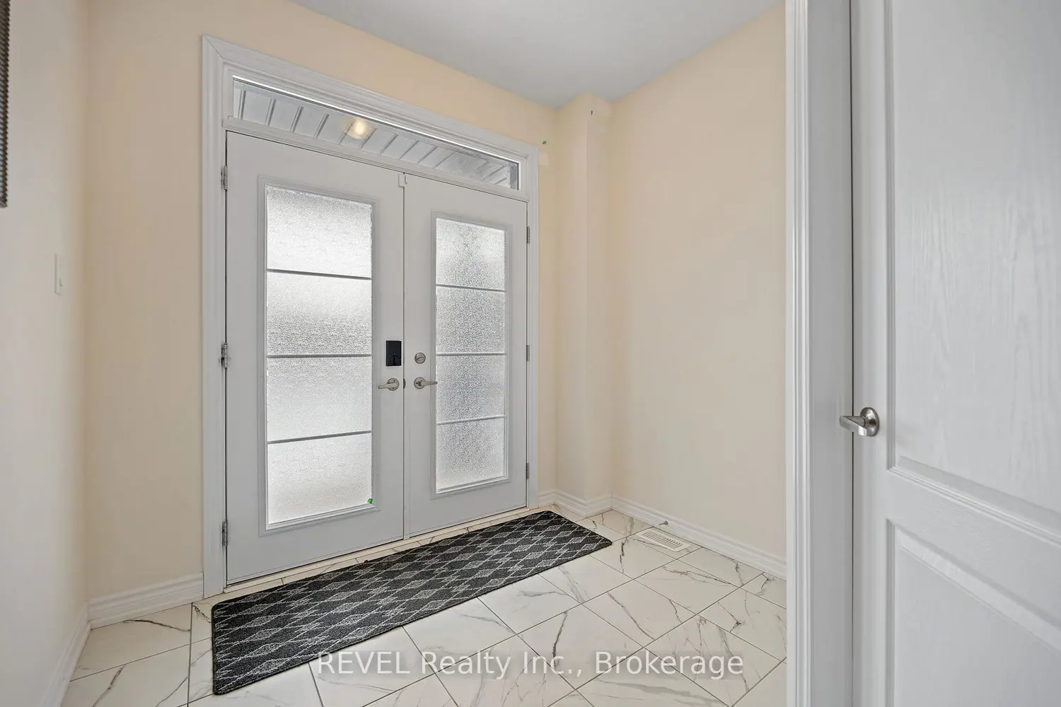 22 Peach Street photo 2