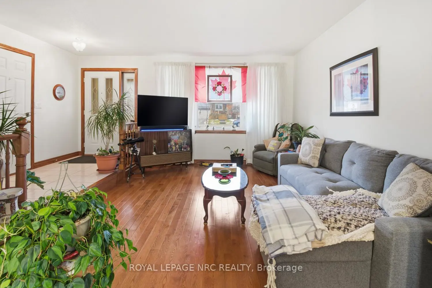 3 Borden Avenue photo 4