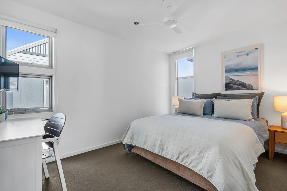 Additional image 16 of 12 / 48-50 Bank Street, Port Fairy VIC 3284