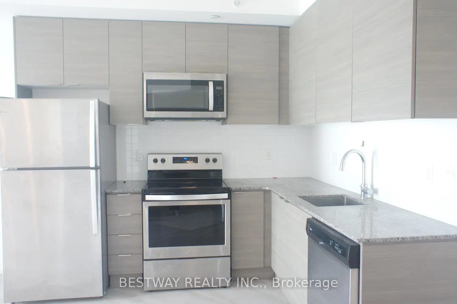 Additional image 7 of 621 Sheppard Avenue 355