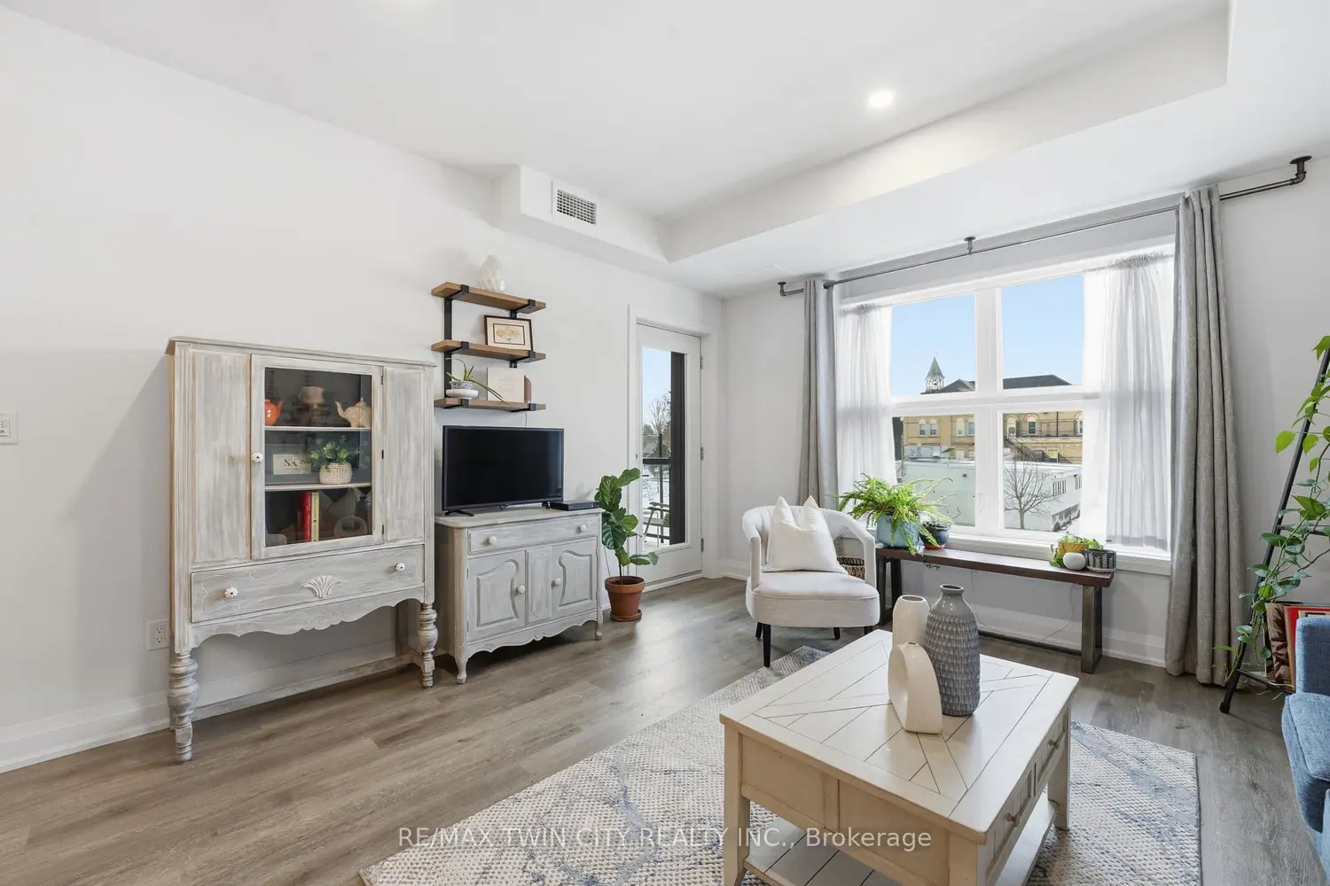 Additional image 6 of 88 Gibson Street 307