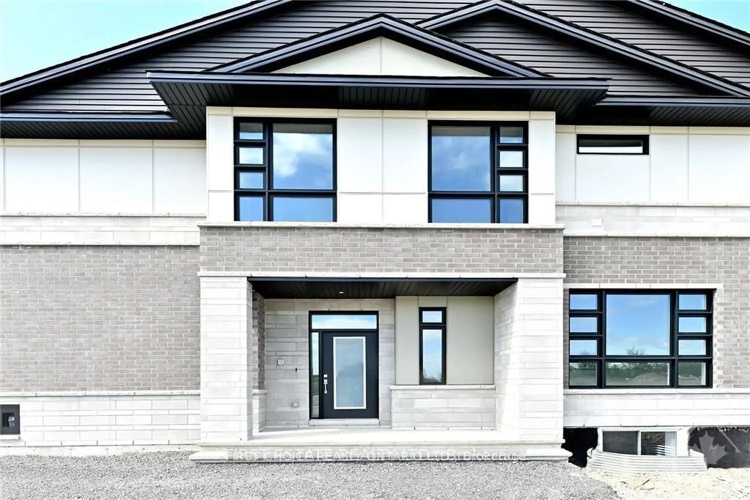 964 Acoustic Way photo 2