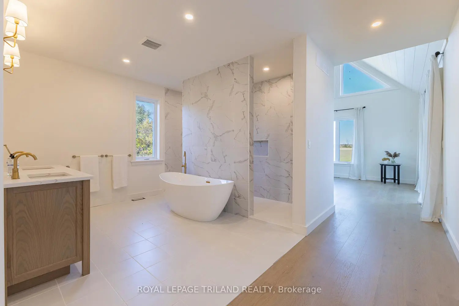 Additional image 11 of 73952 Durand Street