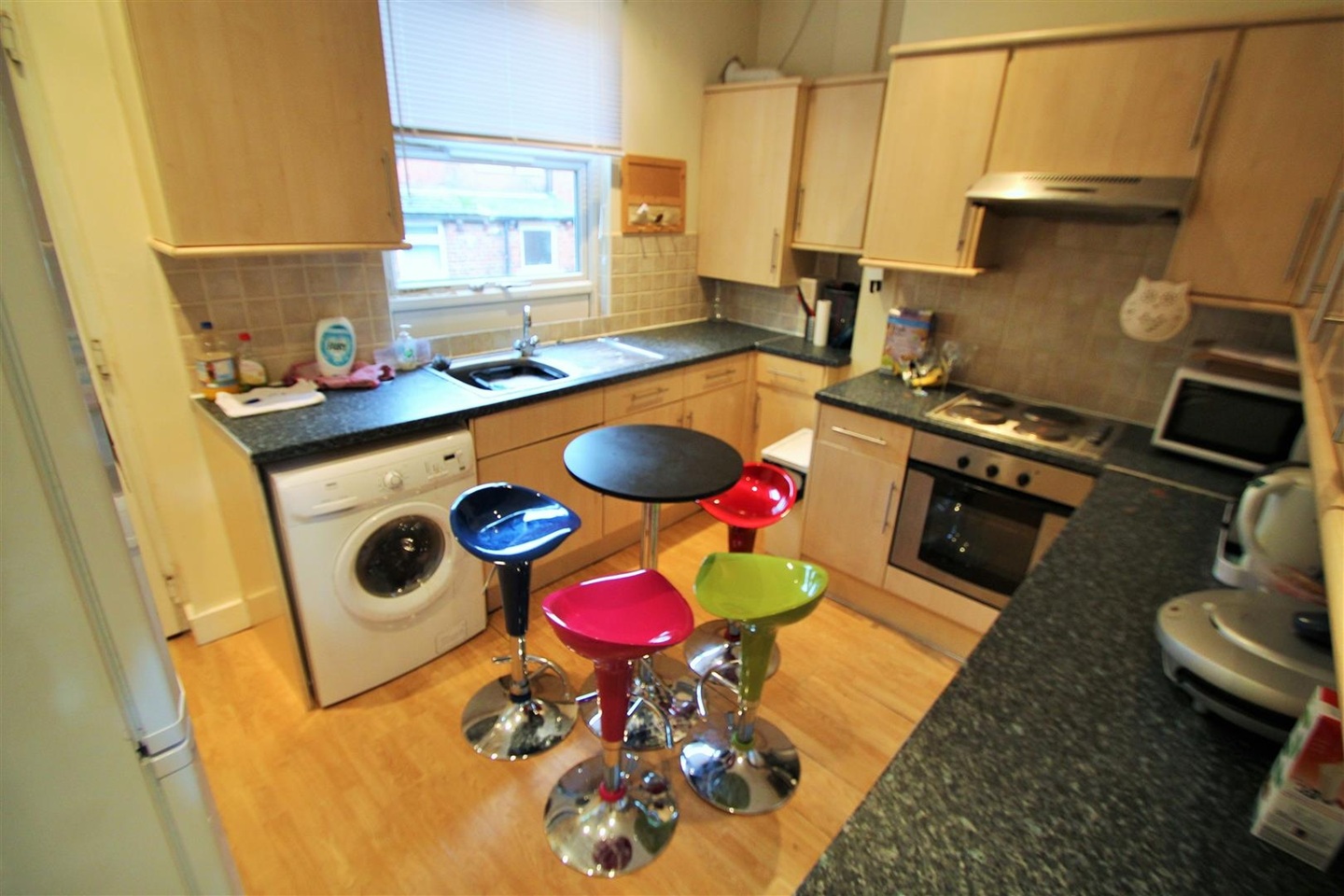 5 Bed Terraced House, Granby Grove, LS6, N1 7GU