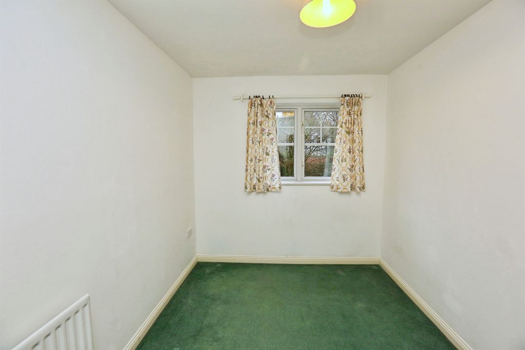 Additional image 16 of 2 bed end terrace house for saleTerrier Close, Hedge End, Southampton SO30