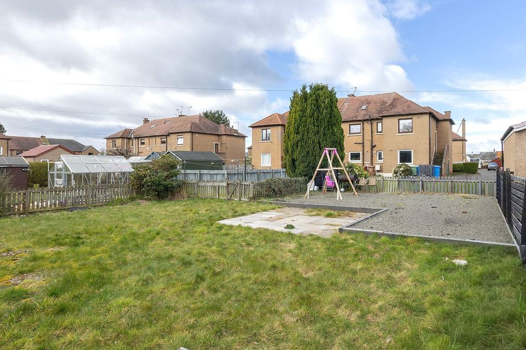 Additional image 11 of 2 bed flat for saleAlbert Avenue, Grangemouth FK3