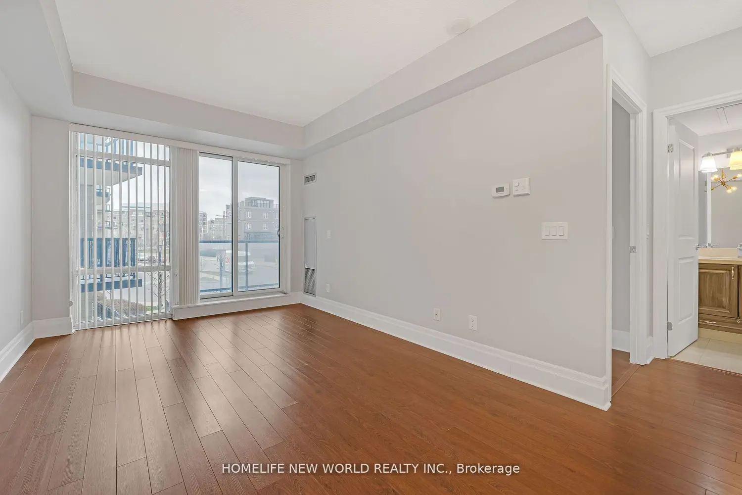 Additional image 3 of 151 Upper Duke Crescent 201