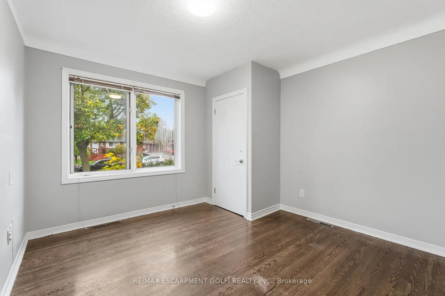 Additional image 5 of 20 Thompson Avenue