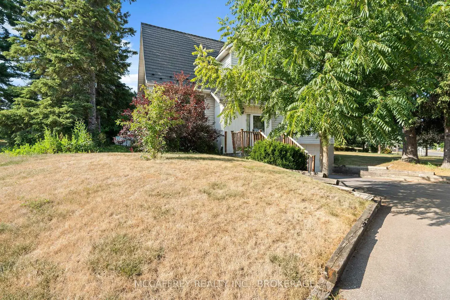 Additional image 2 of 1 Slash Road