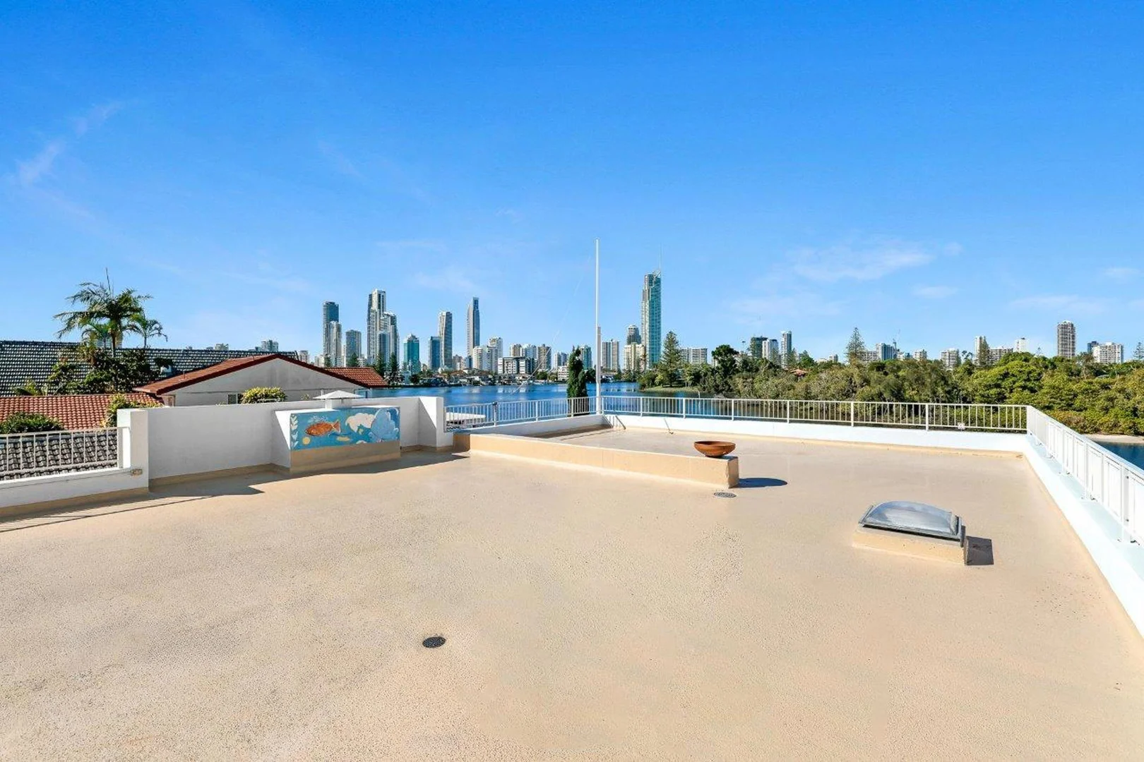 Additional image 32 of 11 The Promenade, Isle Of Capri QLD 4217