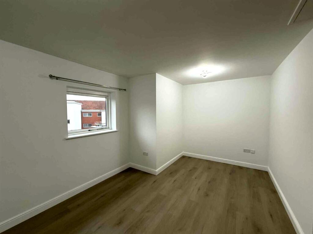 Additional image 11 of Middlepark Drive, Northfield, Birmingham