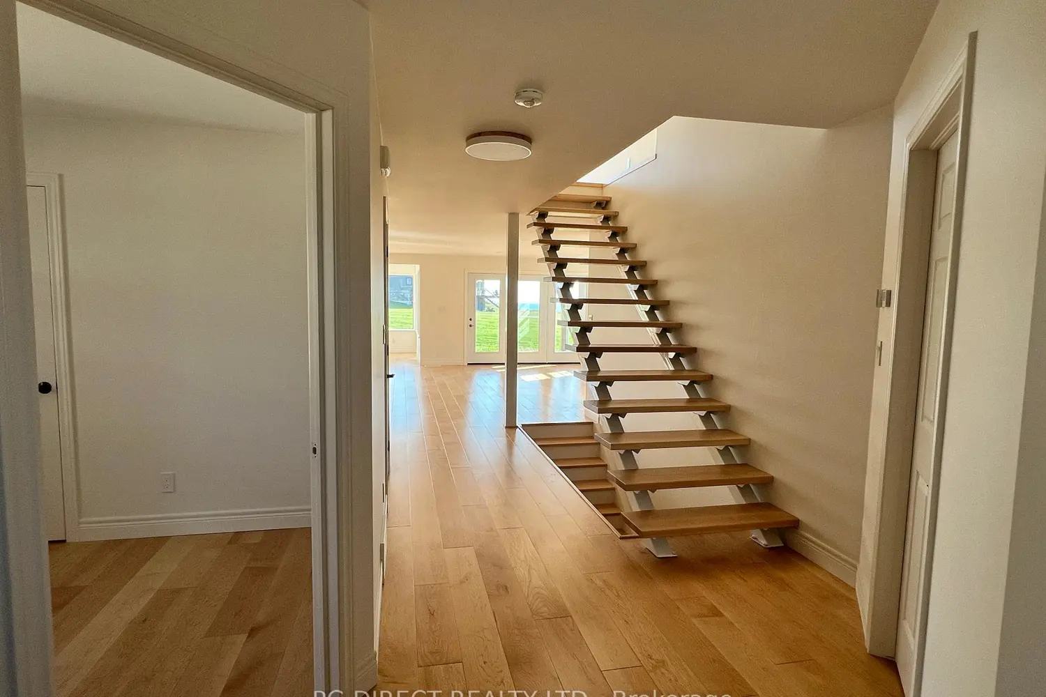 Additional image 12 of 241 Bethune Crescent