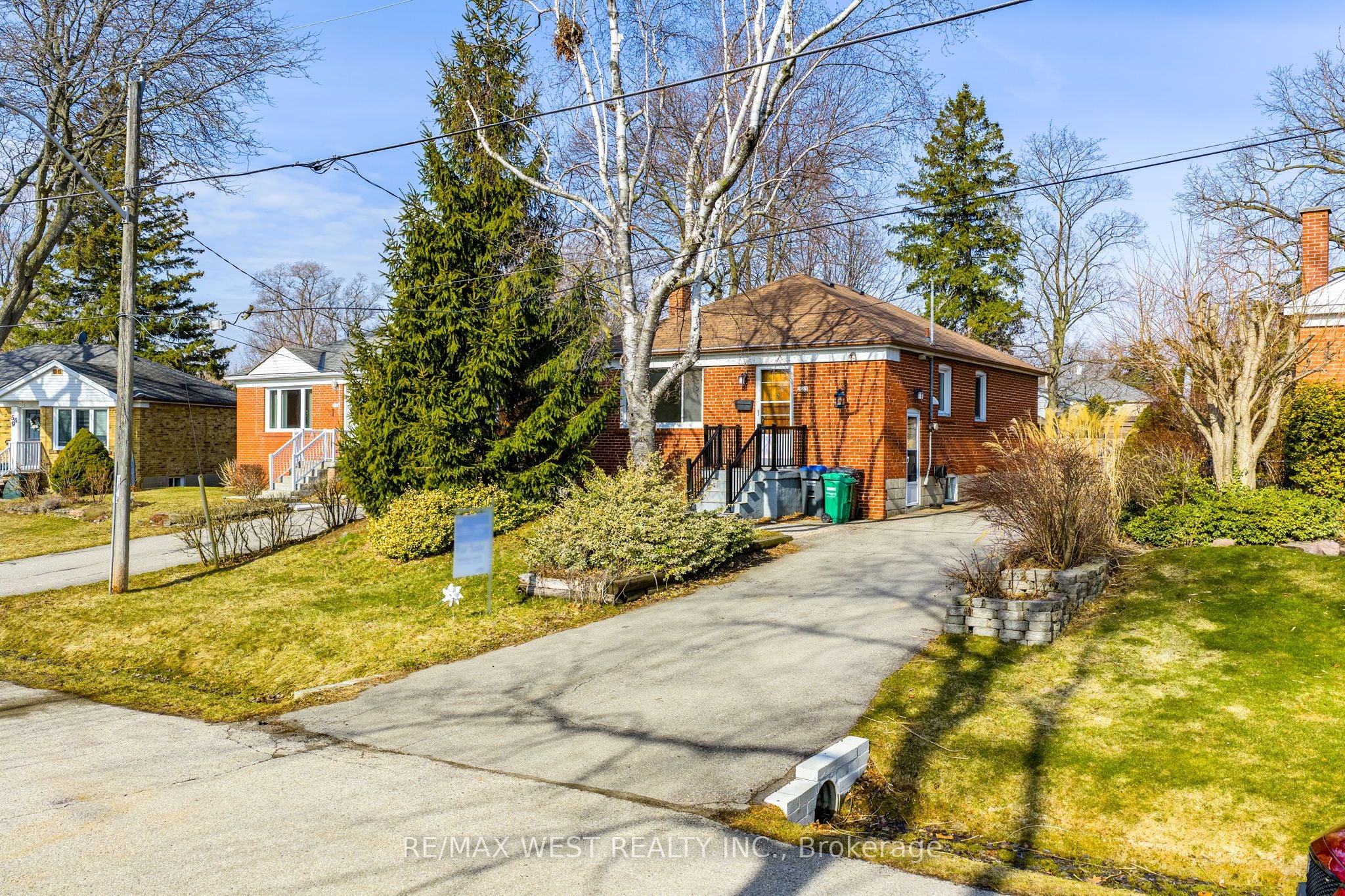 Additional image 2 of 559 Drymen Crescent, Mississauga, ON, L5G 2N9