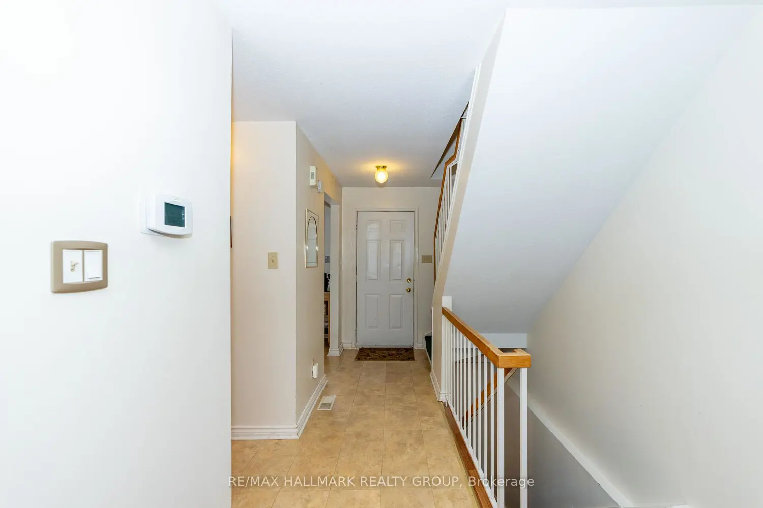 935 Cookshire Crescent 29 photo 5
