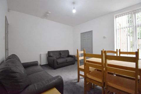 Raddlebarn Road, Birmingham B29
