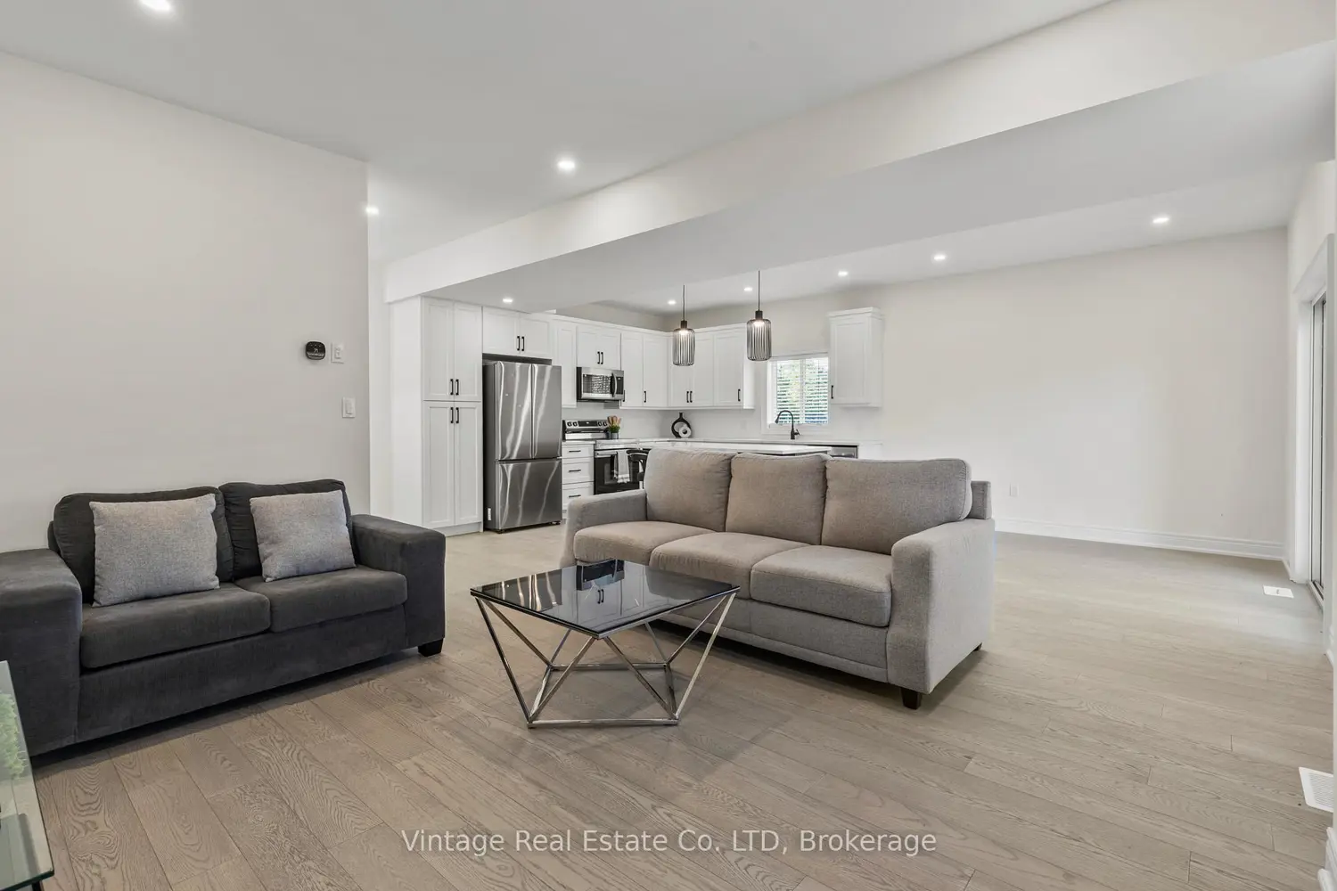 Additional image 3 of 181 Hodgkins Avenue