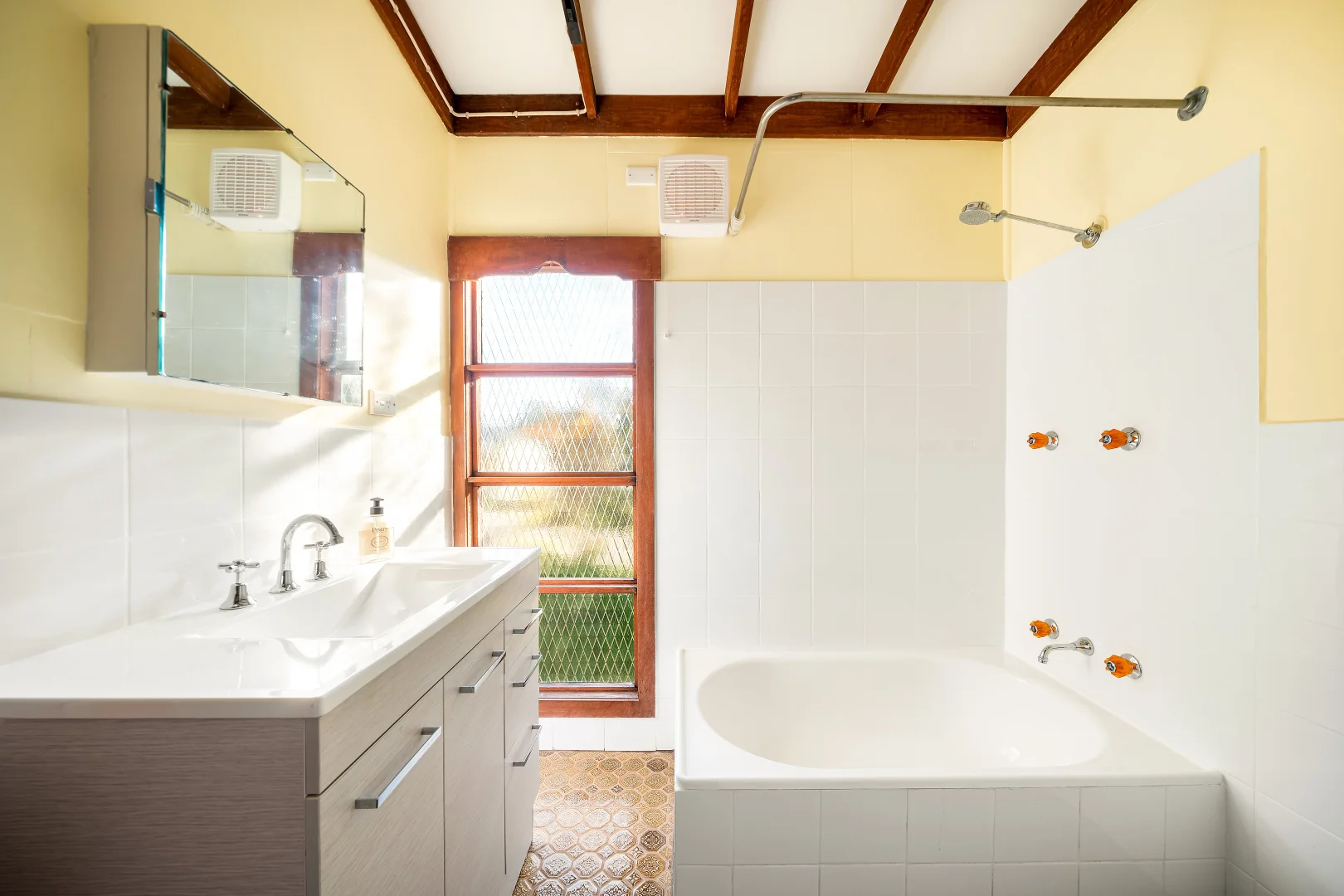 Additional image 6 of 68 Fletcher Street, Wentworth Falls NSW 2782