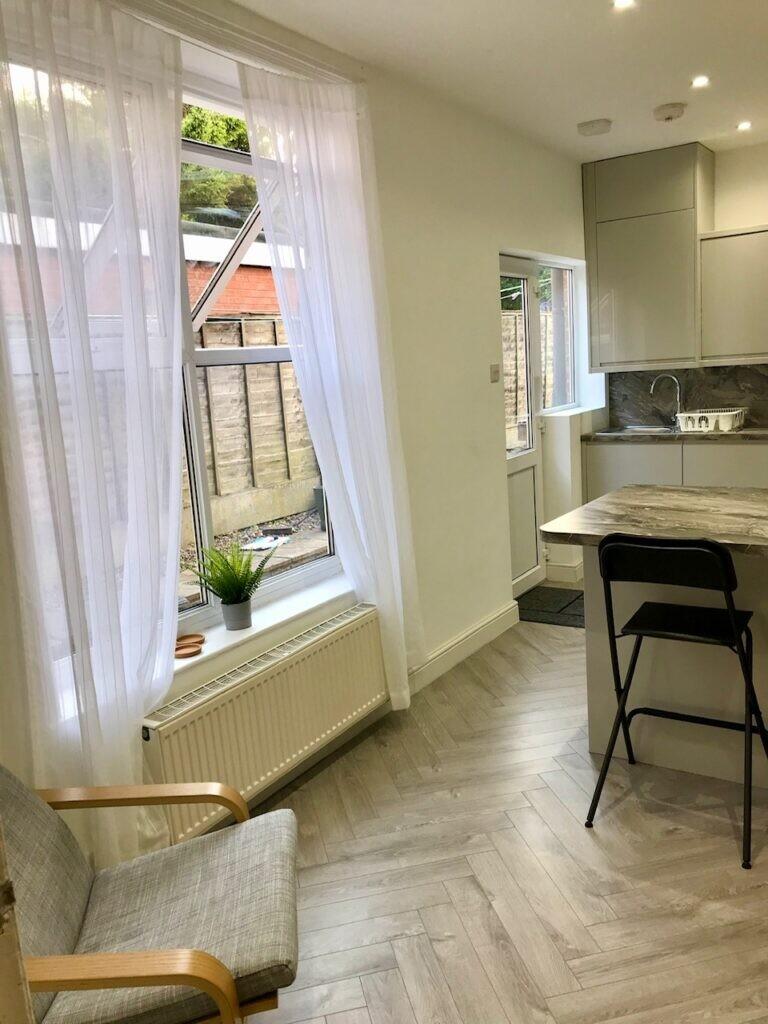 Additional image 8 of Oak Tree Lane, Birmingham, B29