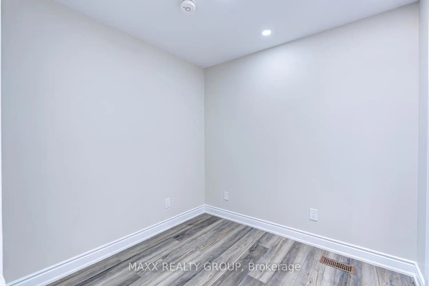 Additional image 8 of 109 Woodsend Run