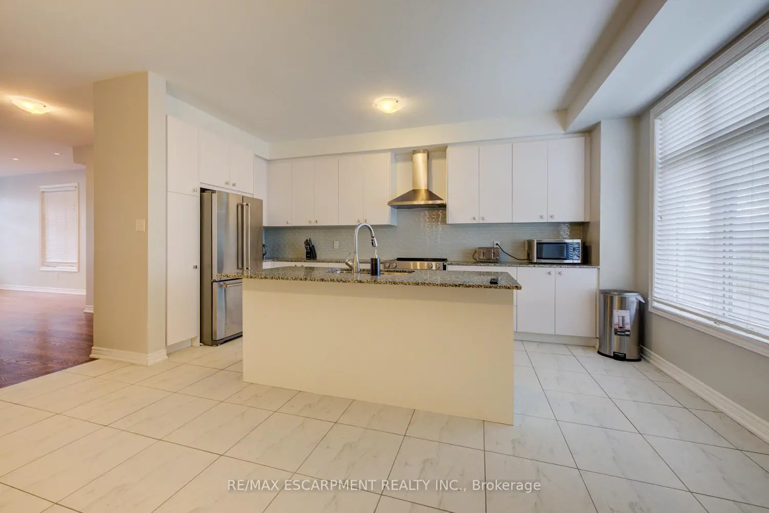 Additional image 8 of 2285 Khalsa Gate