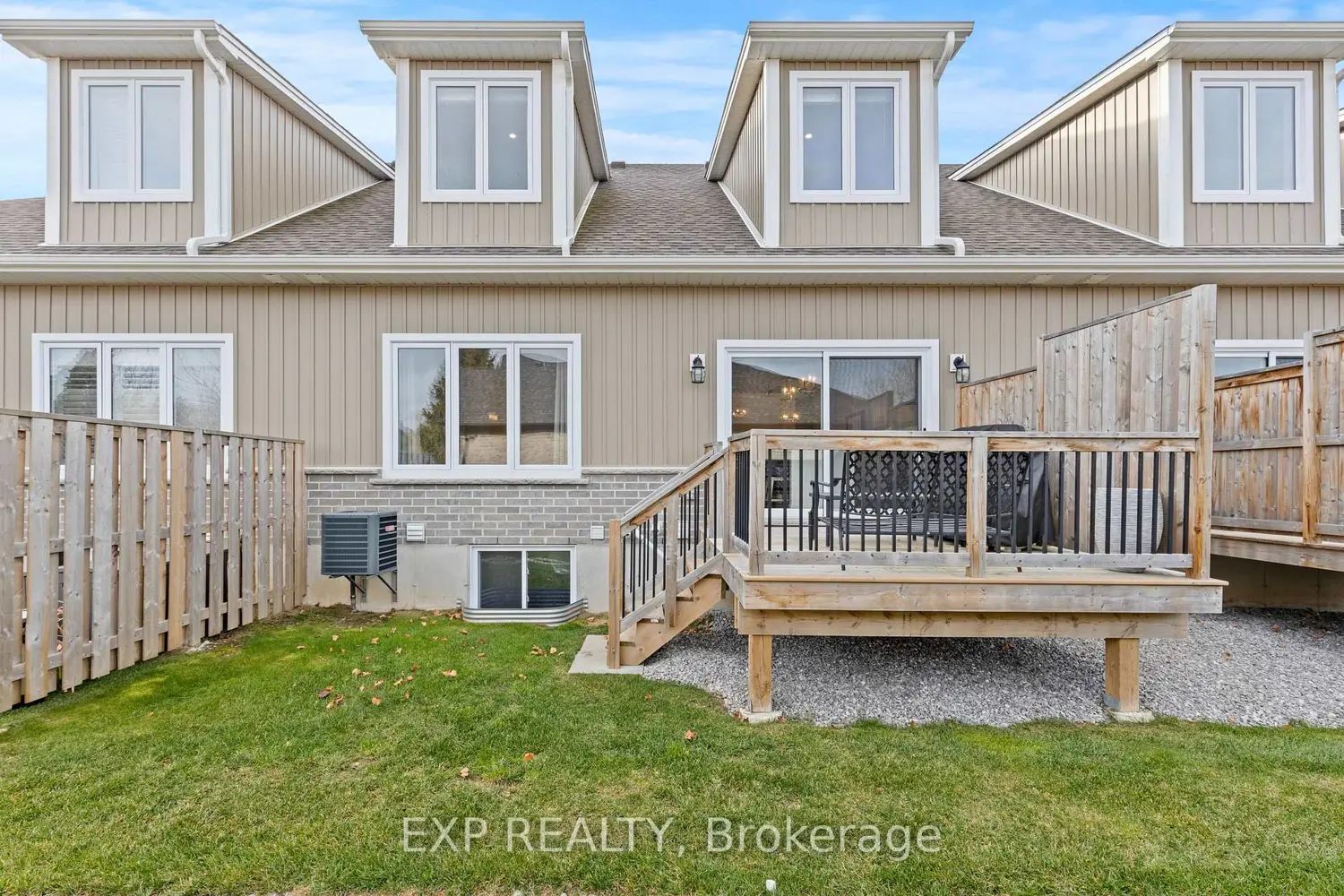 Additional image 17 of 744 Nelson Street 31