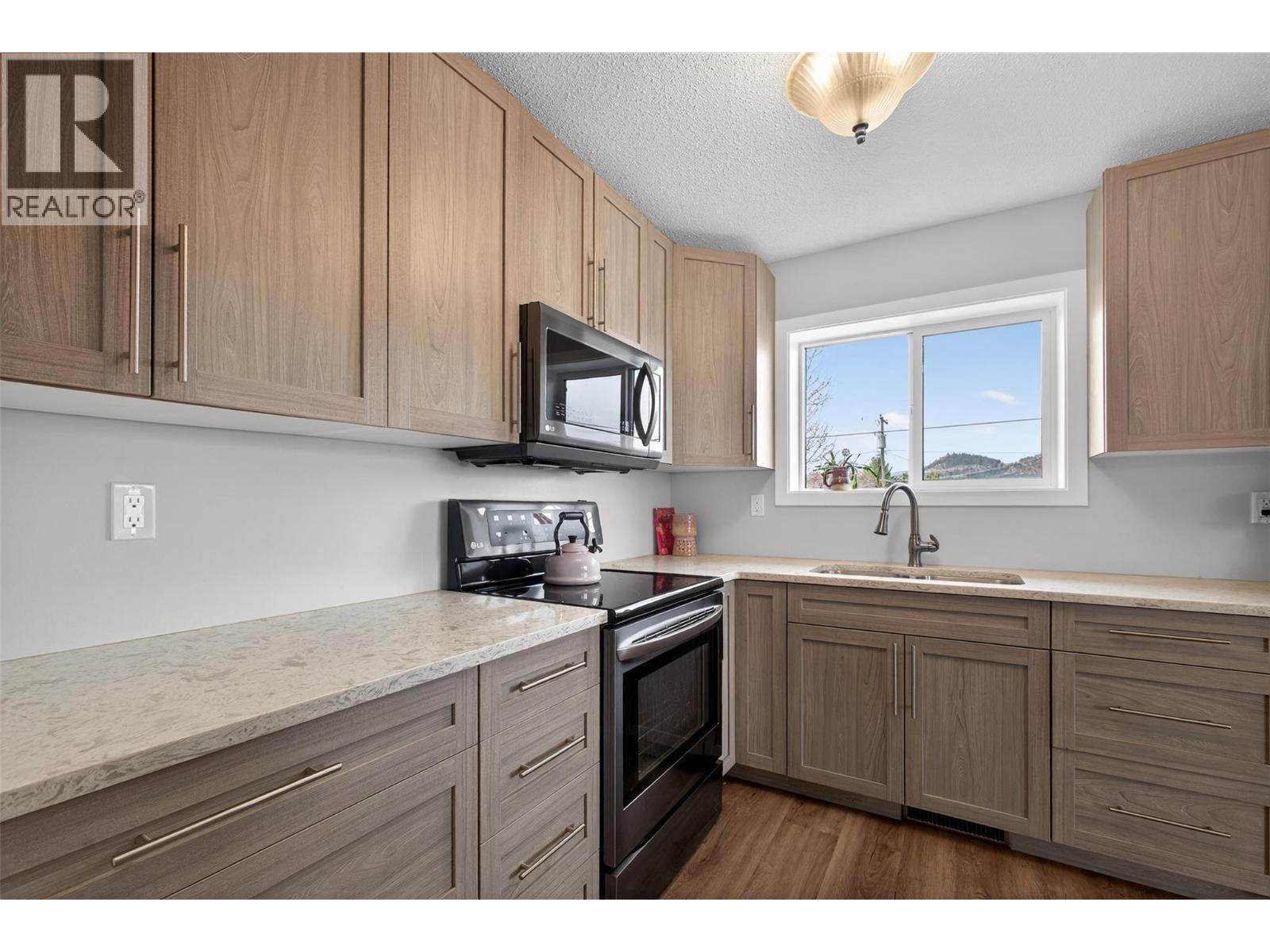 Additional image 5 of 1085 Alta Dena Road, Kelowna, BC, V1X4K1