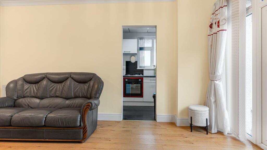 Additional image 4 of Elmay Road, Sheldon