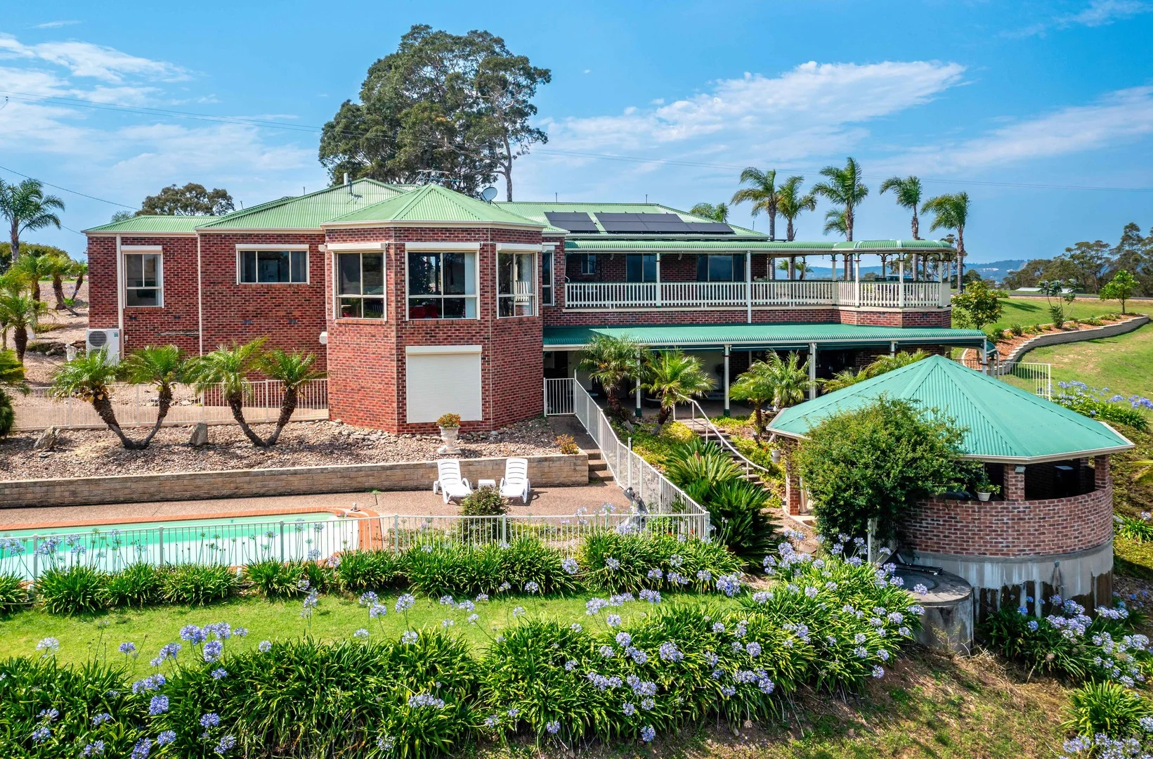 17 Batemans Road, North Batemans Bay NSW 2536