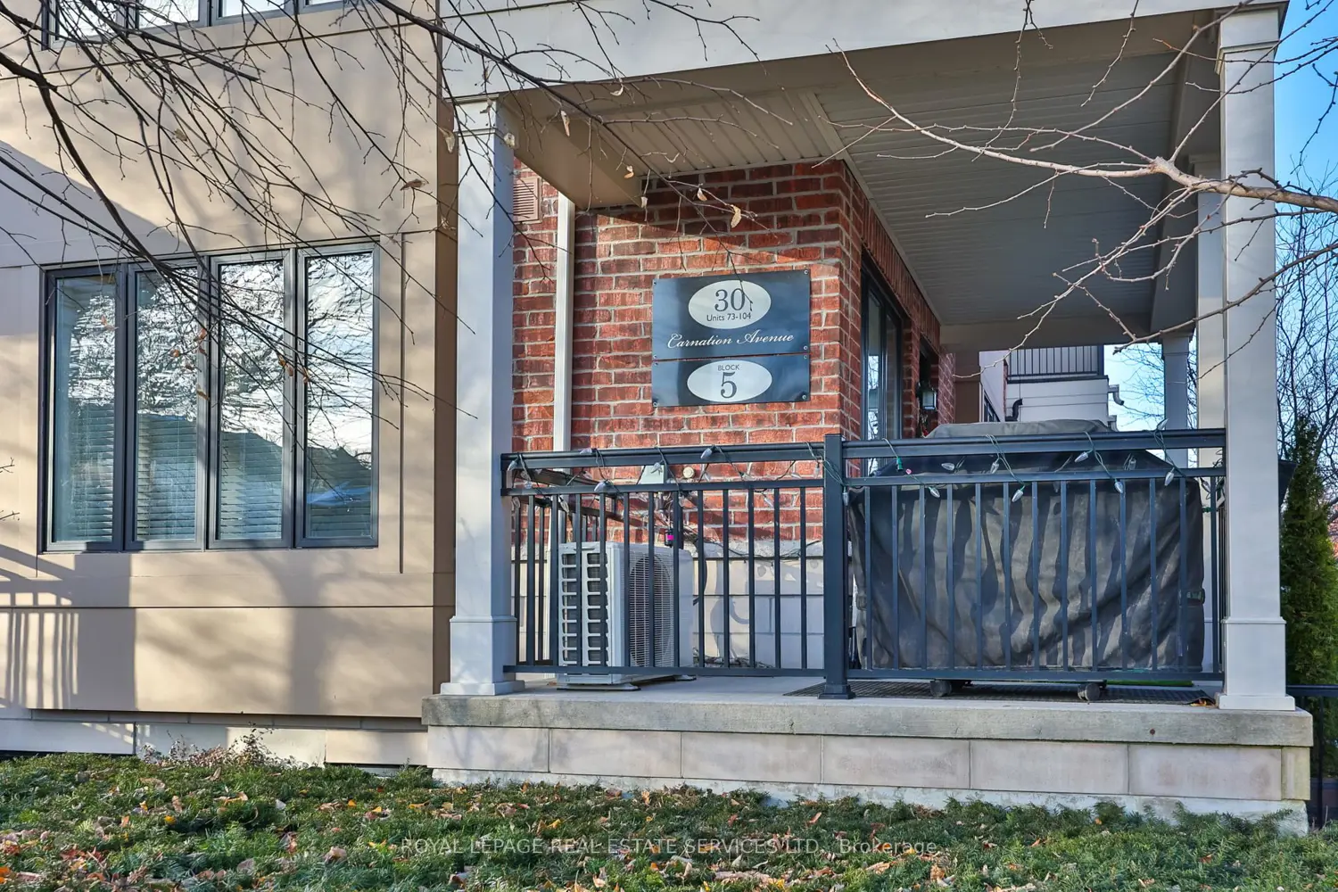 Additional image 19 of 30 Carnation Avenue 92