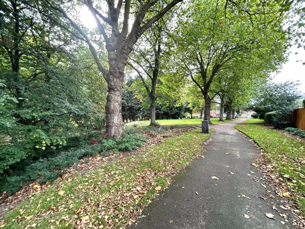 Additional image 13 of *NEW CARPETS THROUGHOUT* York Close, Bournville, Birmingham