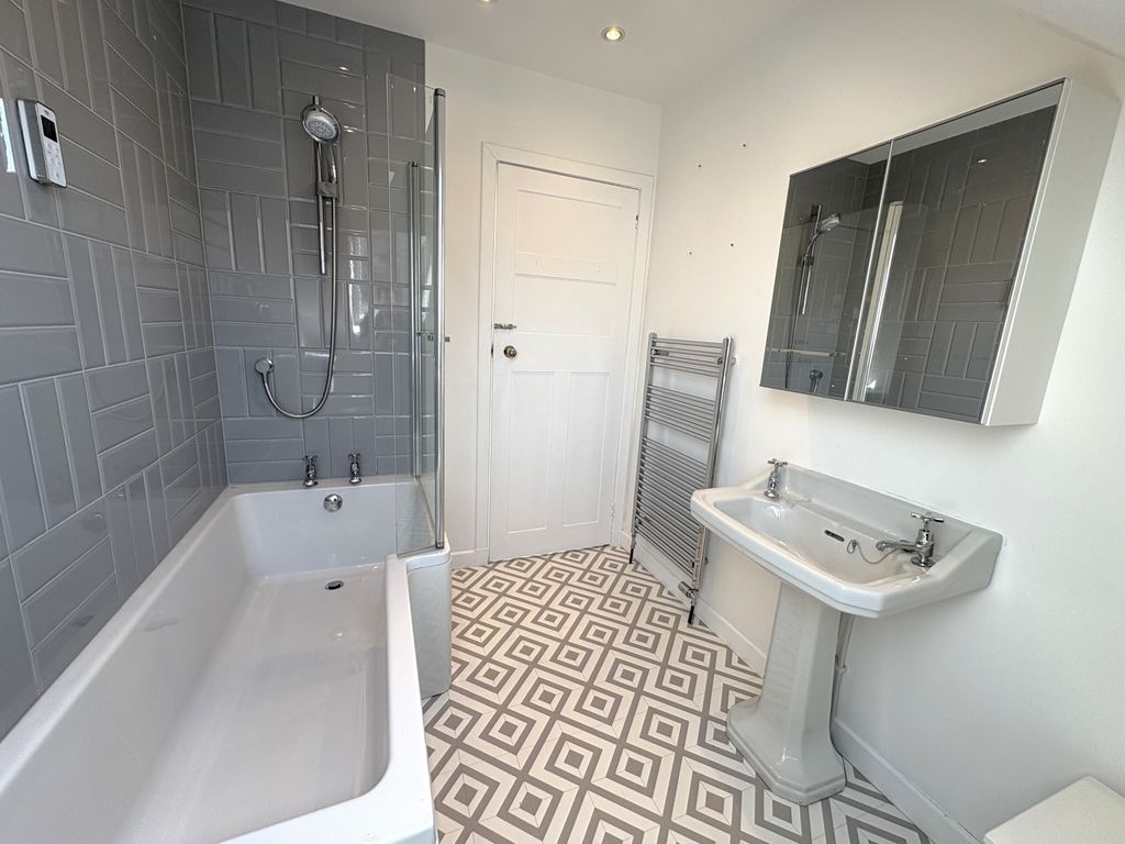 Additional image 26 of 6 bed detached house to rentKing's Gate, The West End, Aberdeen AB15