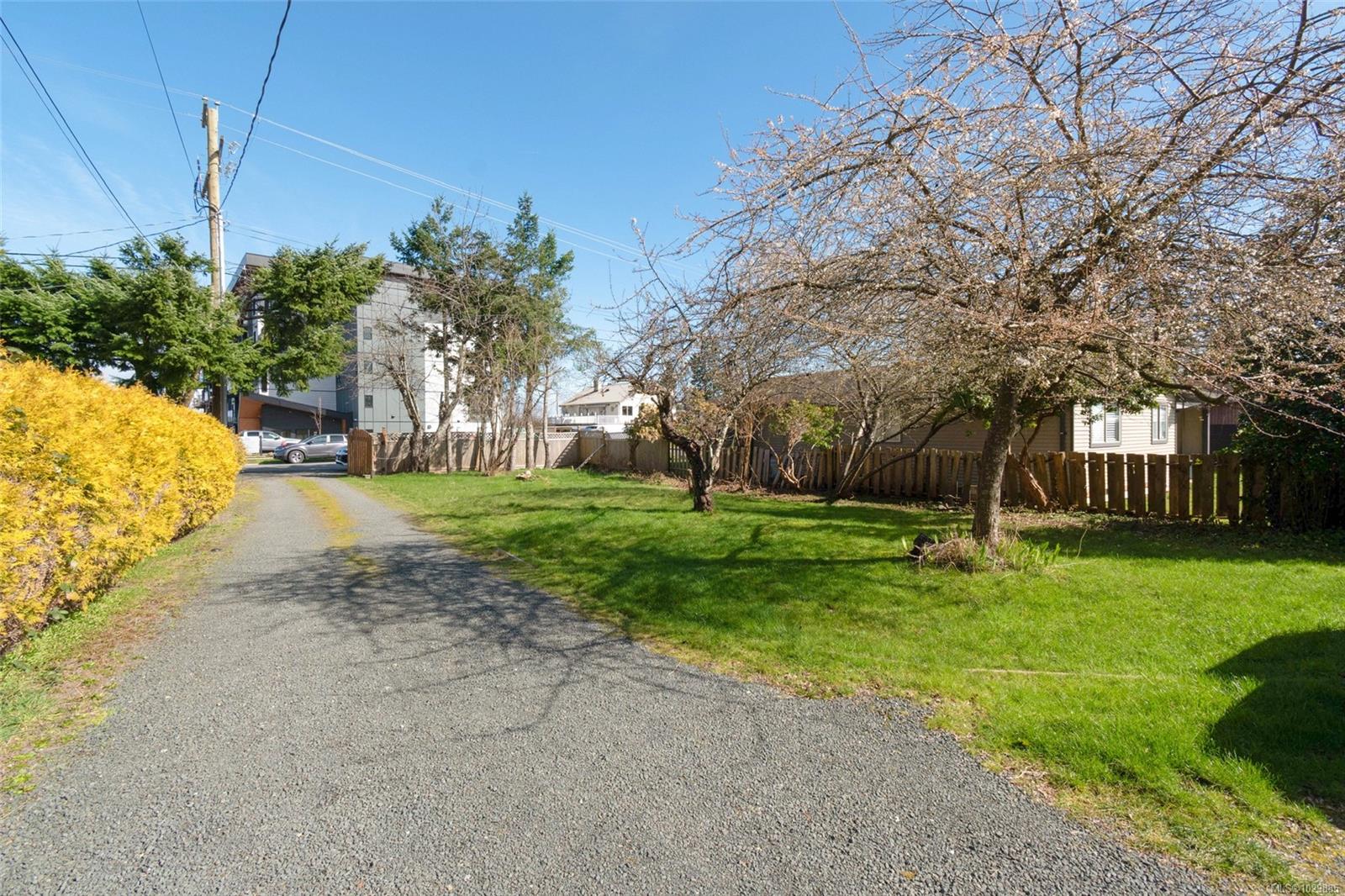 Additional image 3 of 2218 Dalton Road, Campbell River, BC, V9W 1H6