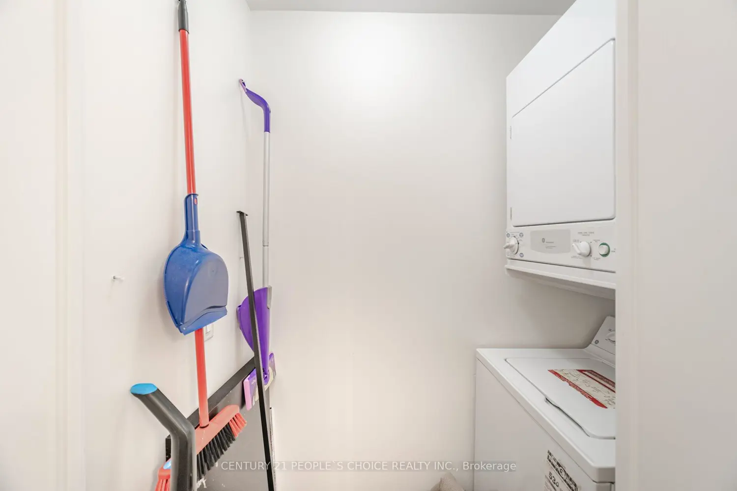 Additional image 12 of 3939 Duke Of York Boulevard 3304