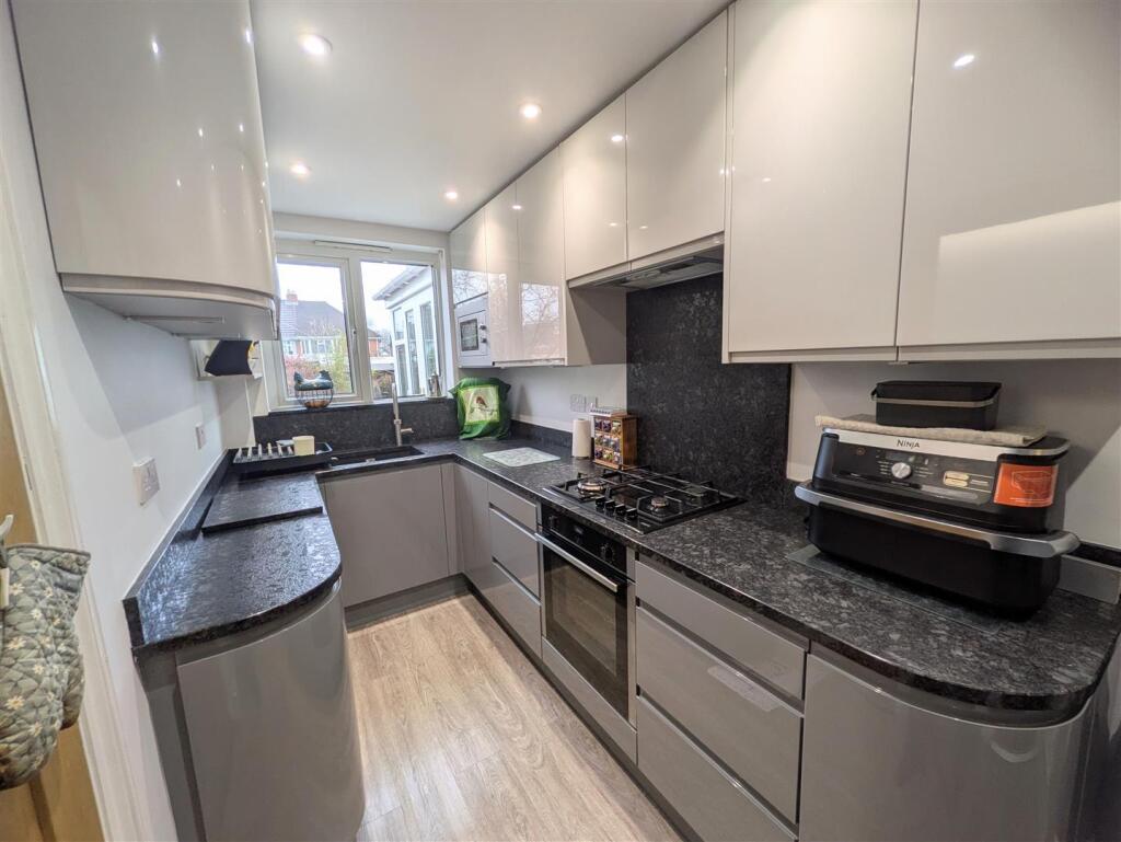 Additional image 14 of Hollyhurst Grove, Birmingham