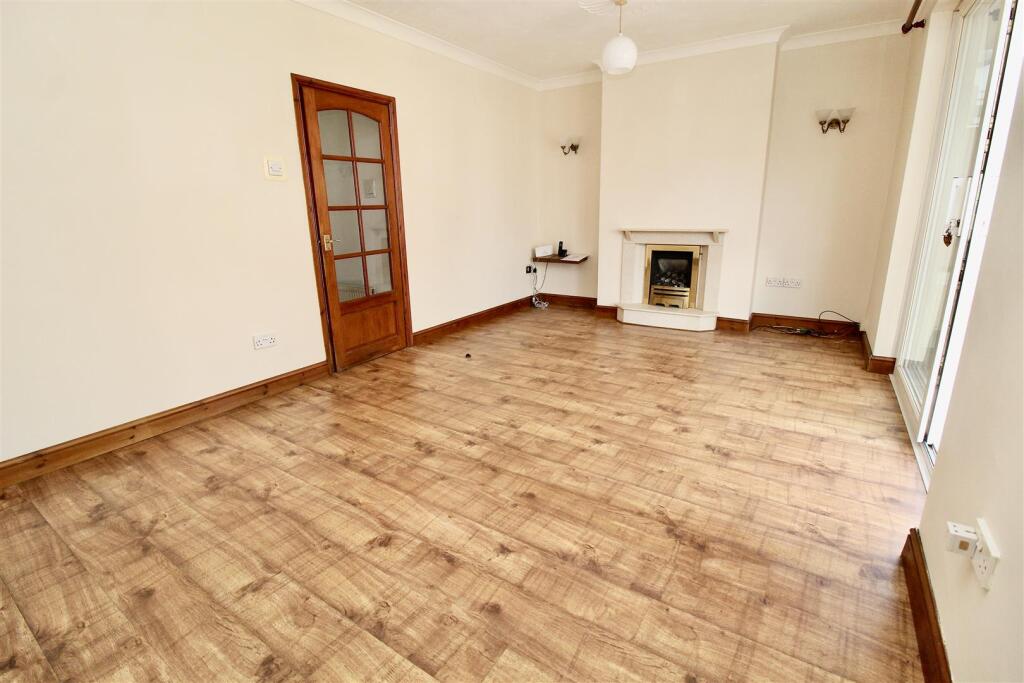 Additional image 4 of Heathland Avenue, Shard End, Birmingham