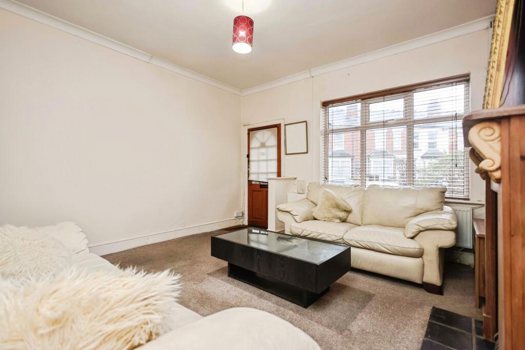 Additional image 5 of Warwards Lane, Birmingham, B29