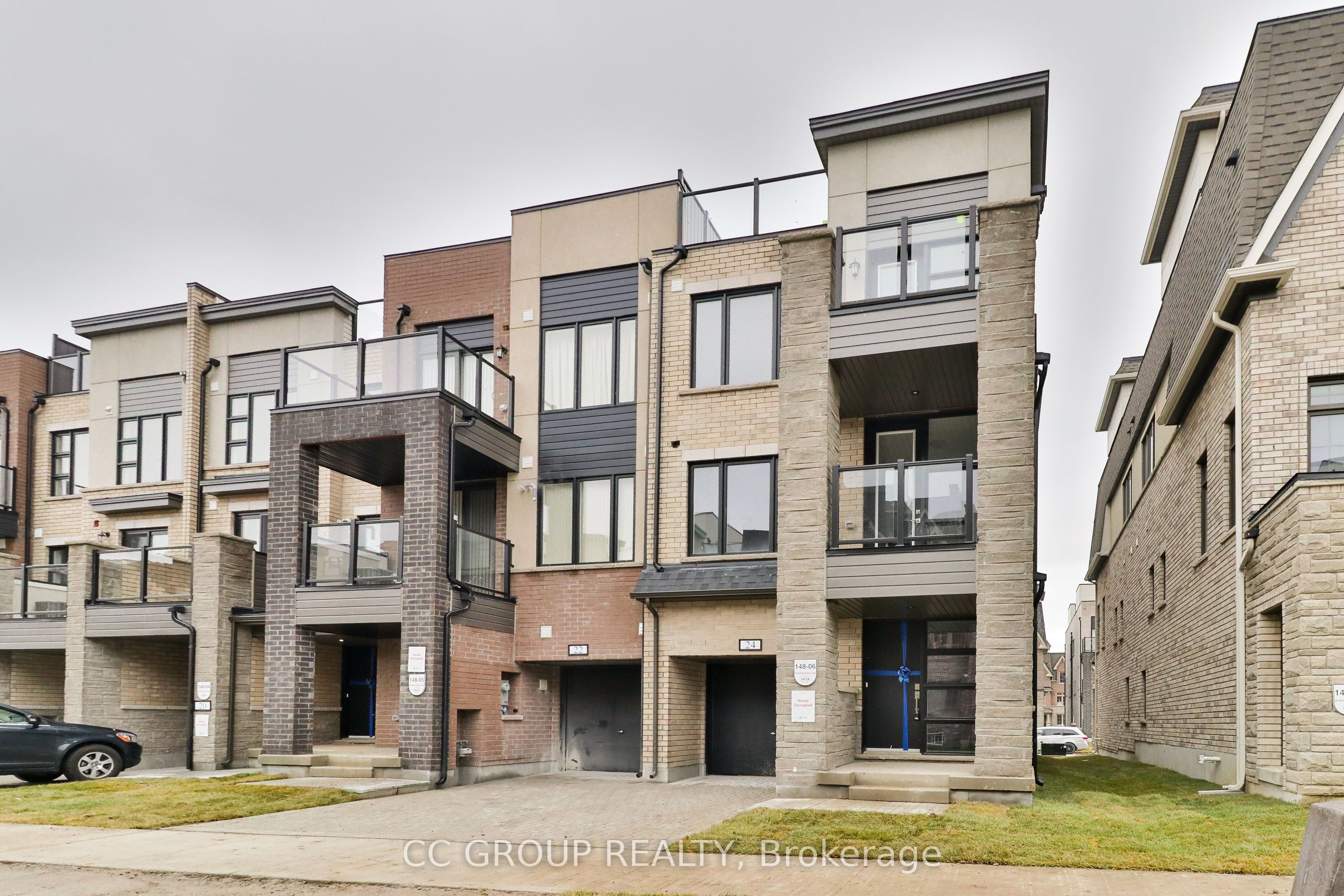 24 William Shearn Crescent, Markham, ON, L6C 3J4